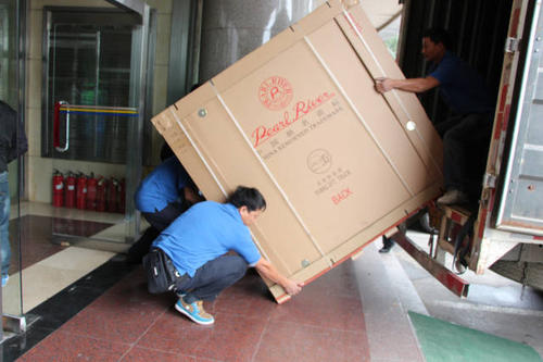 潮南钢琴贵重工艺品无忧运
